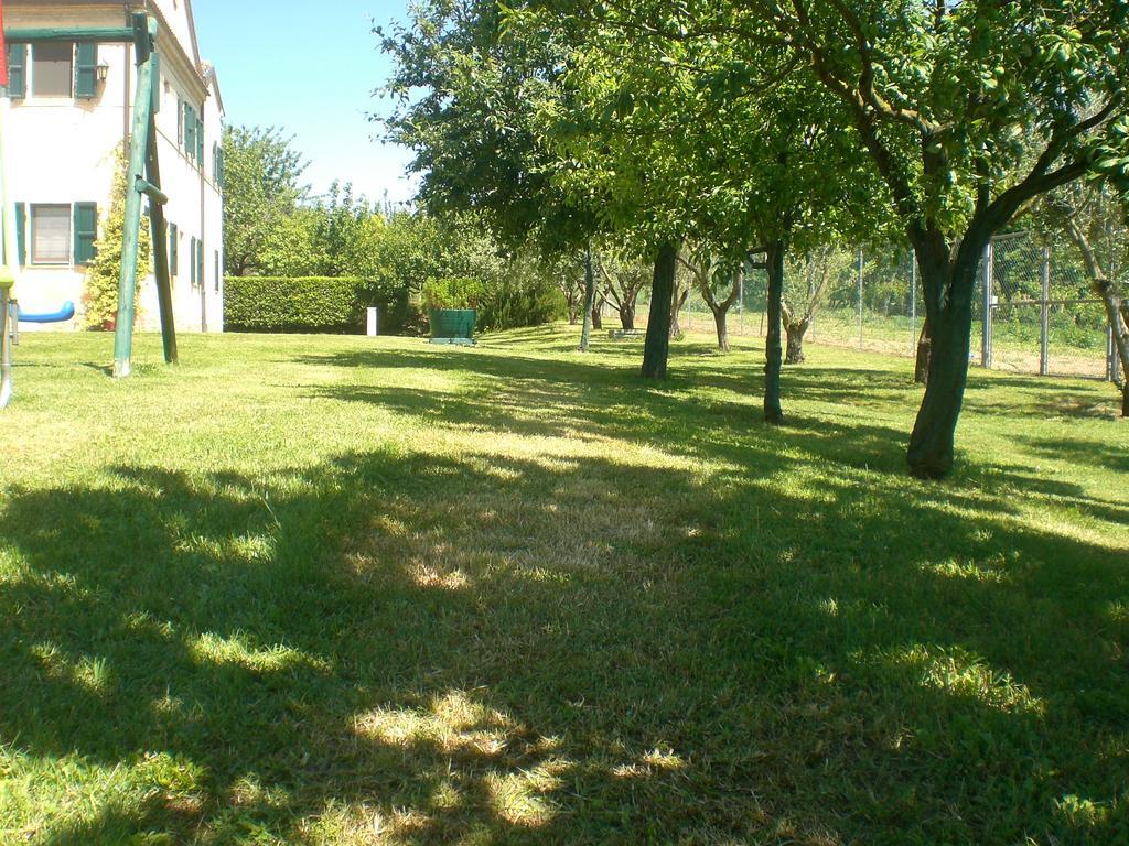 Bed and Breakfast I Ciliegi à Osimo Extérieur photo